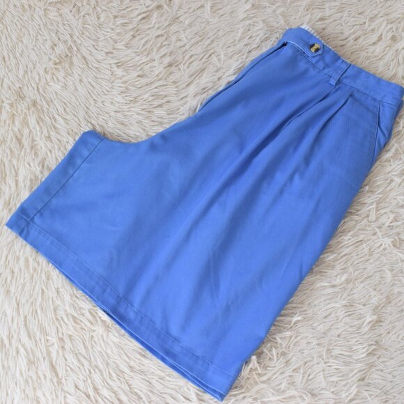 Vintage Plus-Size 90s Karen Scott Blue Pleated Shorts size 18 | 36 waist - Picture 4 of 10